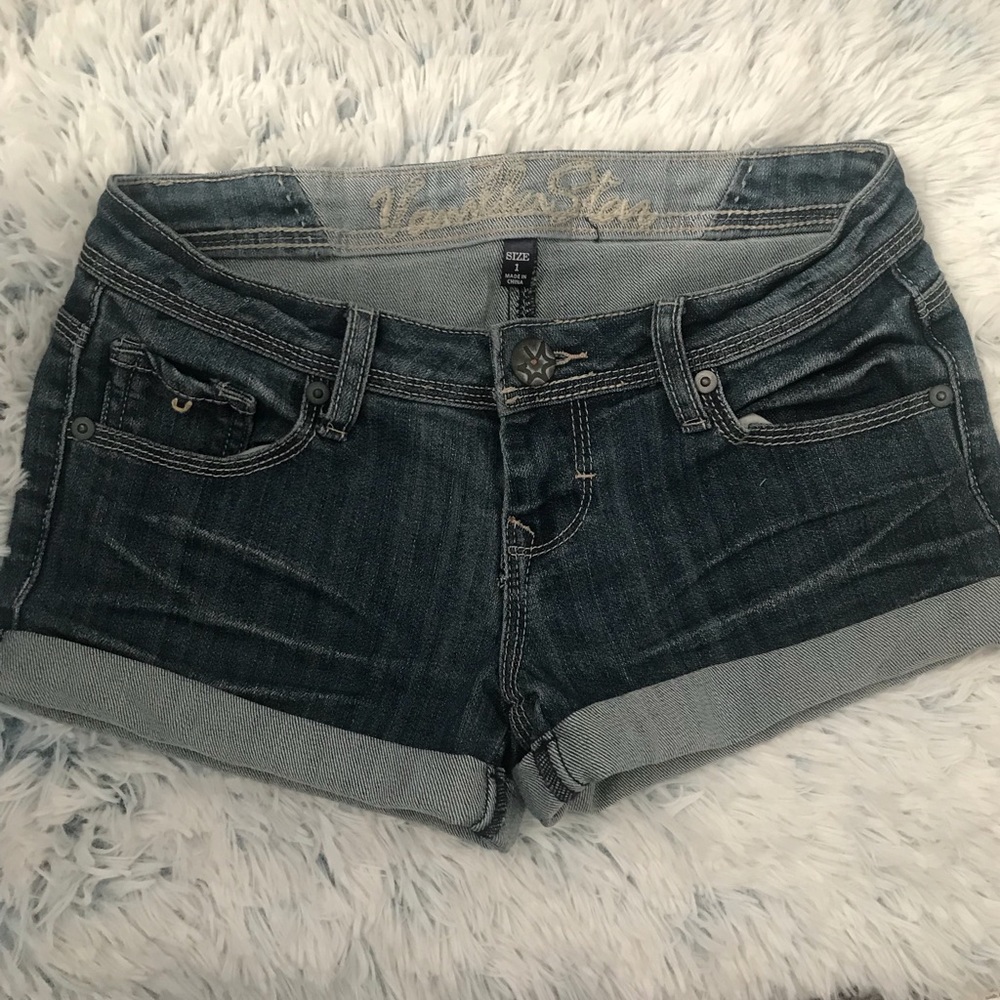 Vanilla star rolled up shorts - Picture 4 of 6